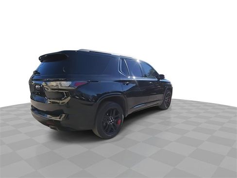 Used 2019 Chevrolet Traverse Premier w/ Redline Edition image 8