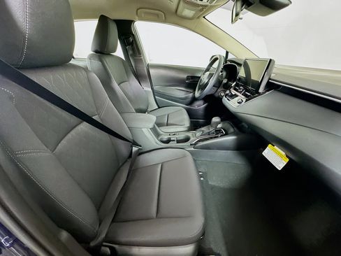 Used 2026 Toyota Corolla LE FWD image 29