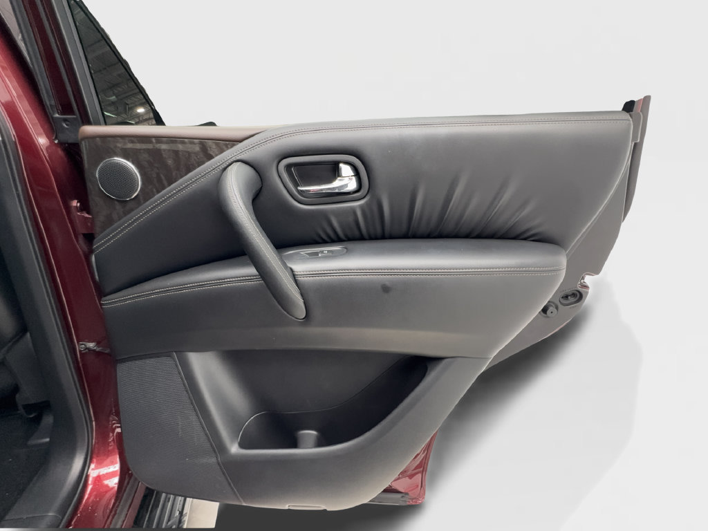 Used 2022 Nissan Armada Platinum w/ Captain's Chairs Package RWD image 35