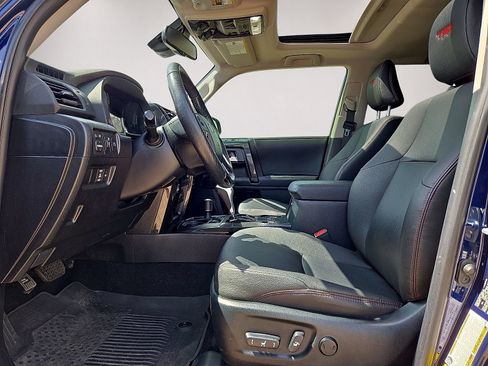 Used 2024 Toyota 4Runner TRD Off-Road Premium w/ Moonroof Package AWD/4WD image 23