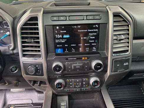 Used 2017 Ford F250 Platinum w/ Platinum Ultimate Package AWD/4WD image 22