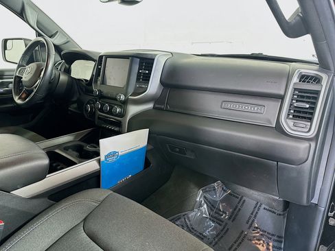 Used 2022 RAM 1500 Big Horn AWD/4WD image 26