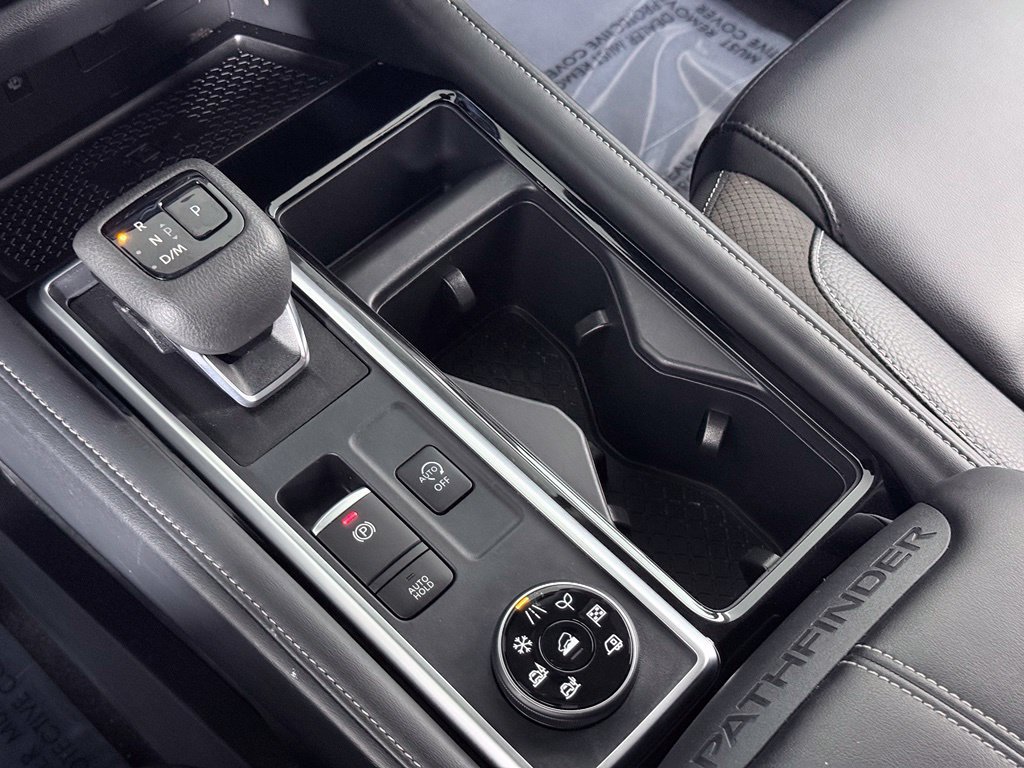 Certified 2024 Nissan Pathfinder SL AWD/4WD image 18