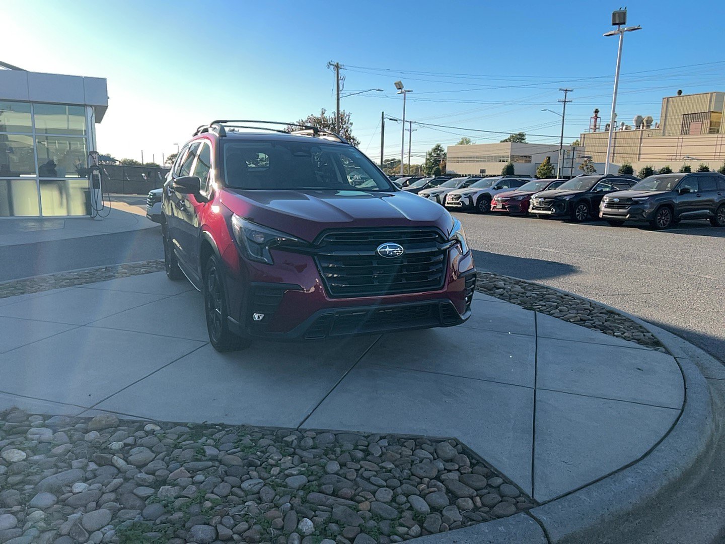 Used 2023 Subaru Ascent Onyx Edition AWD/4WD image 2