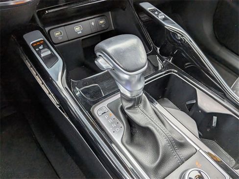 Used 2023 Kia Sorento SX image 14