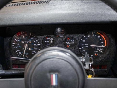 Used 1987 Chevrolet Camaro Z28 image 44