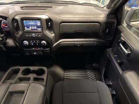 Used 2020 GMC Sierra 1500 4x4 Crew Cab w/ Sierra Value Package image 15