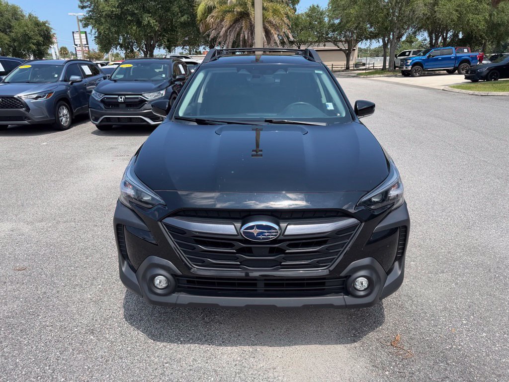 Used 2024 Subaru Outback Premium AWD/4WD image 13