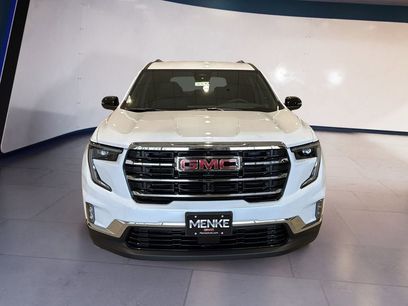 New 2026 GMC Acadia Elevation w/ Elevation Premium Package