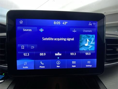 Used 2020 Ford Explorer XLT w/ Equipment Group 202A image 16