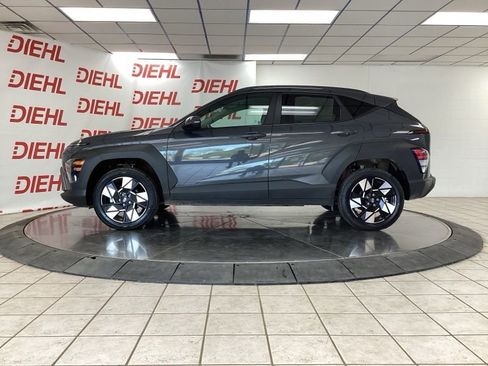 Used 2024 Hyundai Kona SEL w/ Convenience Package AWD/4WD image 4