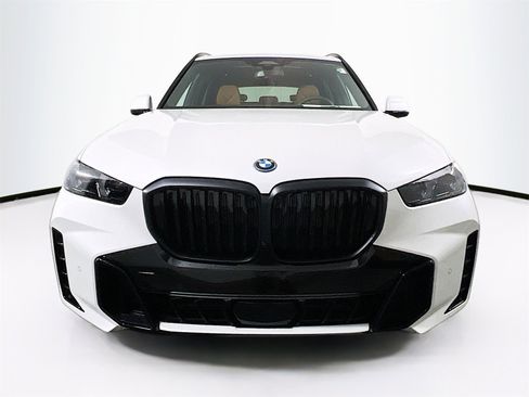 New 2026 BMW X5 xDrive50e w/ M Sport Package image 2