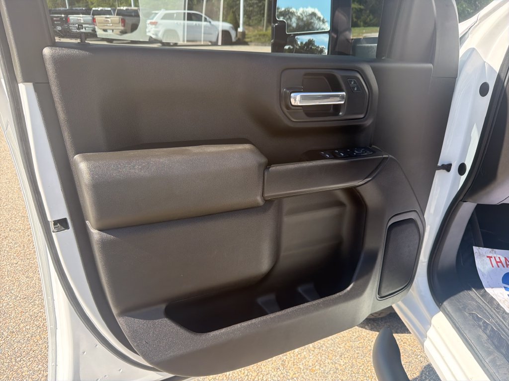Certified 2025 Chevrolet Silverado 2500 Custom w/ Custom Value Package AWD/4WD image 10