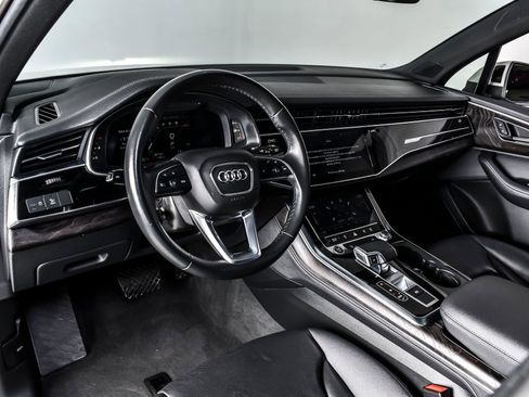 Used 2023 Audi Q7 2.0T Premium Plus w/ Premium Plus Package AWD/4WD image 18