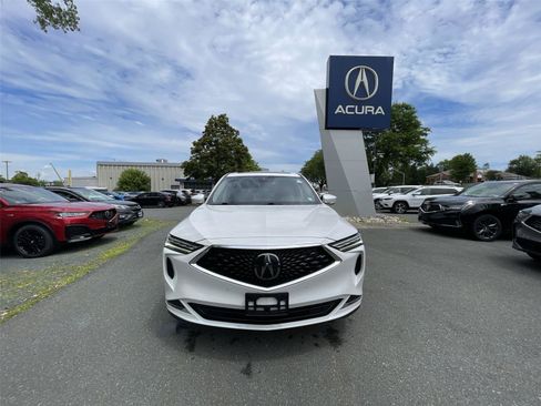 Used 2024 Acura MDX SH-AWD w/ Technology Package image 29