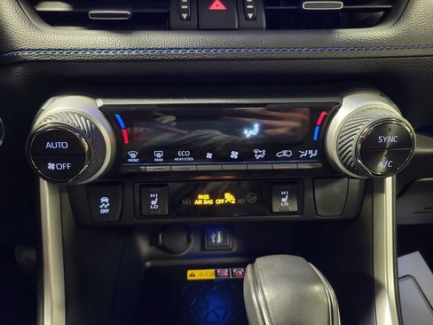 Used 2024 Toyota RAV4 XSE image 18