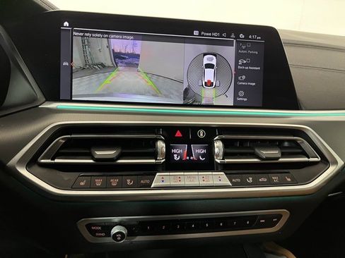 Used 2023 BMW X6 xDrive40i w/ Premium Package image 17