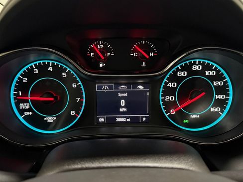 Used 2018 Chevrolet Cruze LT w/ Convenience Package FWD image 13