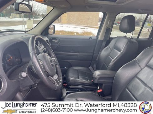 Used 2015 Jeep Patriot High Altitude image 14