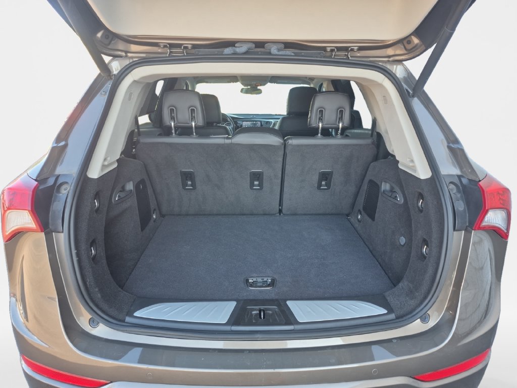 Used 2019 Buick Envision Essence FWD image 22
