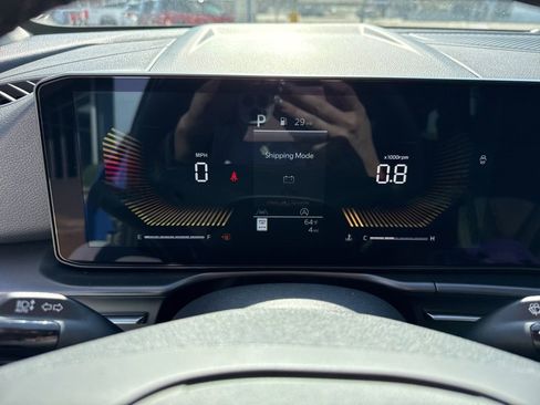 New 2026 Kia Sportage EX w/ EX Panorama Roof Package image 33