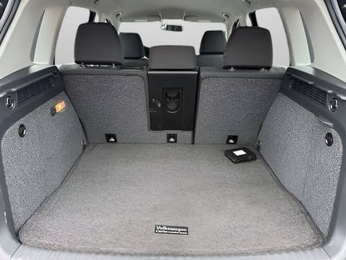 Used 2018 Volkswagen Tiguan Limited AWD/4WD image 10