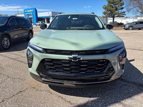 New 2026 Chevrolet Trax ACTIV image 2