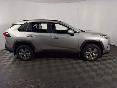 Used 2025 Toyota RAV4 LE AWD/4WD image 10