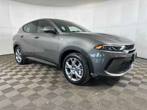 Used 2024 Dodge Hornet R/T Plus image 2