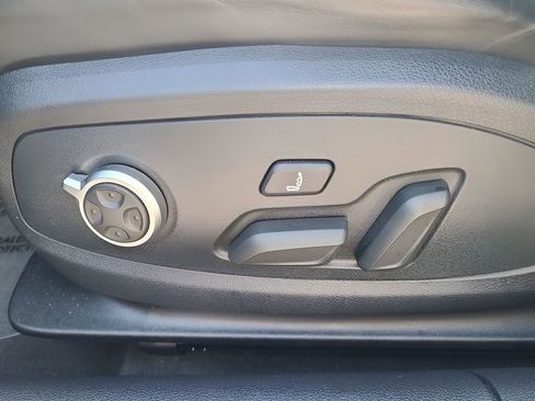 Used 2023 Audi S4 Premium Plus image 26