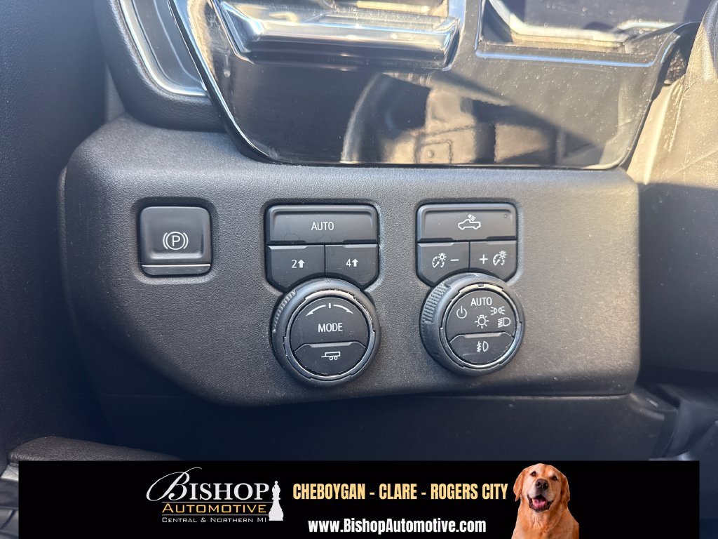 Used 2023 Chevrolet Silverado 1500 RST AWD/4WD image 20