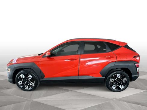 Used 2024 Hyundai Kona SEL FWD image 5