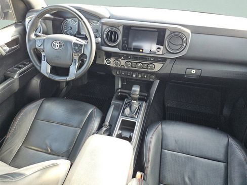 Used 2019 Toyota Tacoma TRD Pro image 31