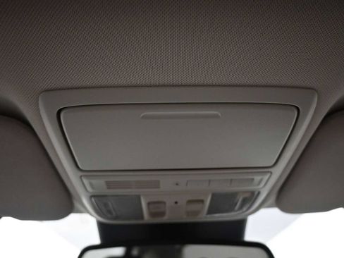 Used 2016 Honda CR-V Touring image 16