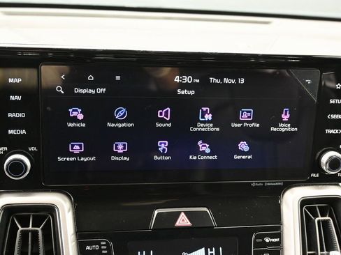 Used 2022 Kia Sorento S image 24