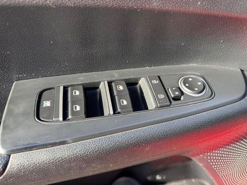 Used 2019 Kia Forte LXS image 18