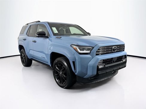 Certified 2025 Toyota 4Runner 4WD image 10