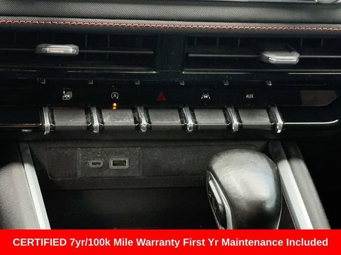 Used 2023 Chevrolet Colorado Z71 w/ Z71 Convenience Package 2 AWD/4WD image 16