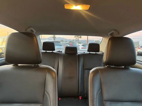 Used 2014 Toyota Corolla LE Premium image 29