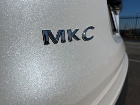 Used 2019 Lincoln MKC Reserve image 8