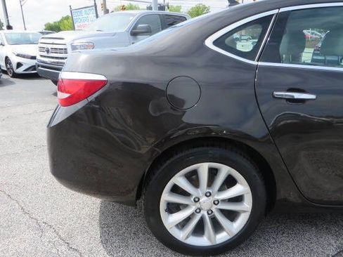 Used 2014 Buick Verano FWD image 39