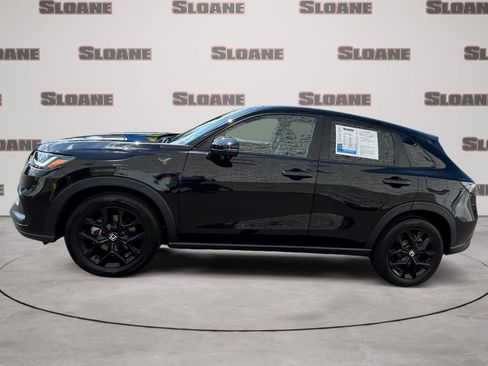 Used 2025 Honda HR-V Sport image 2