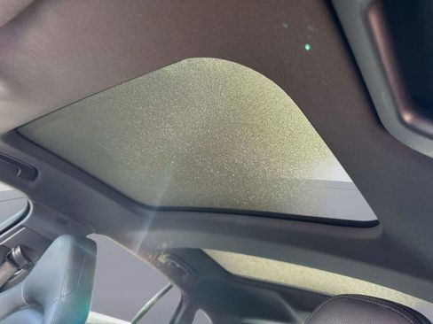 Used 2020 Porsche Panamera 4 image 23