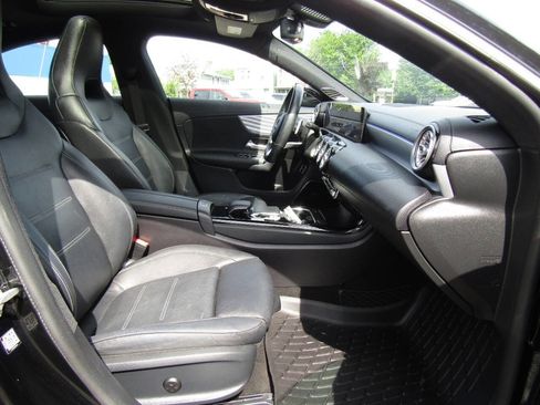 Used 2020 Mercedes-Benz CLA 250 4MATIC image 23