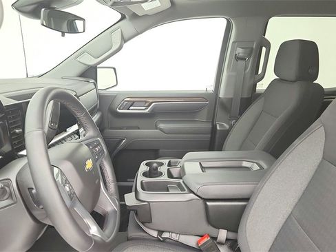 Certified 2025 Chevrolet Silverado 1500 LT image 17