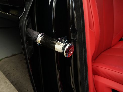 Used 2025 Rolls-Royce Ghost AWD/4WD image 34