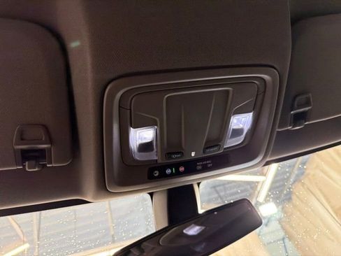 Used 2021 Chevrolet Silverado 1500 Custom Trail Boss w/ Midnight Edition AWD/4WD image 18