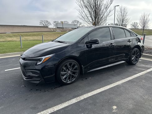 Used 2024 Toyota Corolla SE image 5