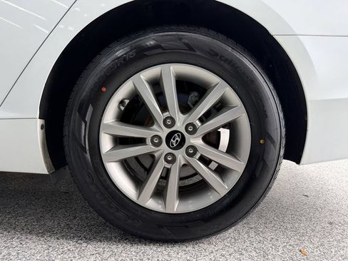 Used 2017 Hyundai Sonata SE FWD image 47
