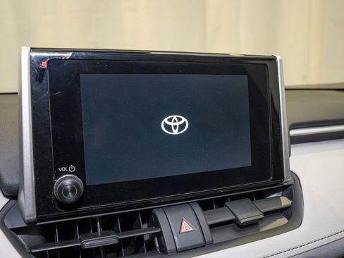 Used 2024 Toyota RAV4 XLE image 11